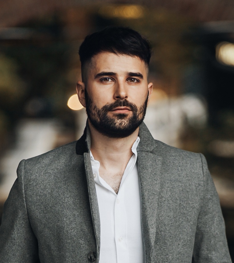 Chris Slodyczka, founder of Sellsy